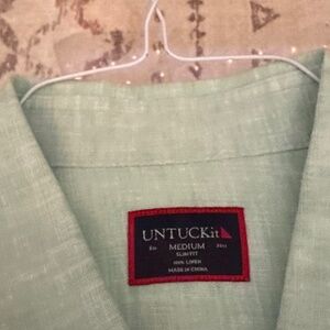 UNTUCKit medium Slim Fit Wrinkle Free Shirt Long Sleeve